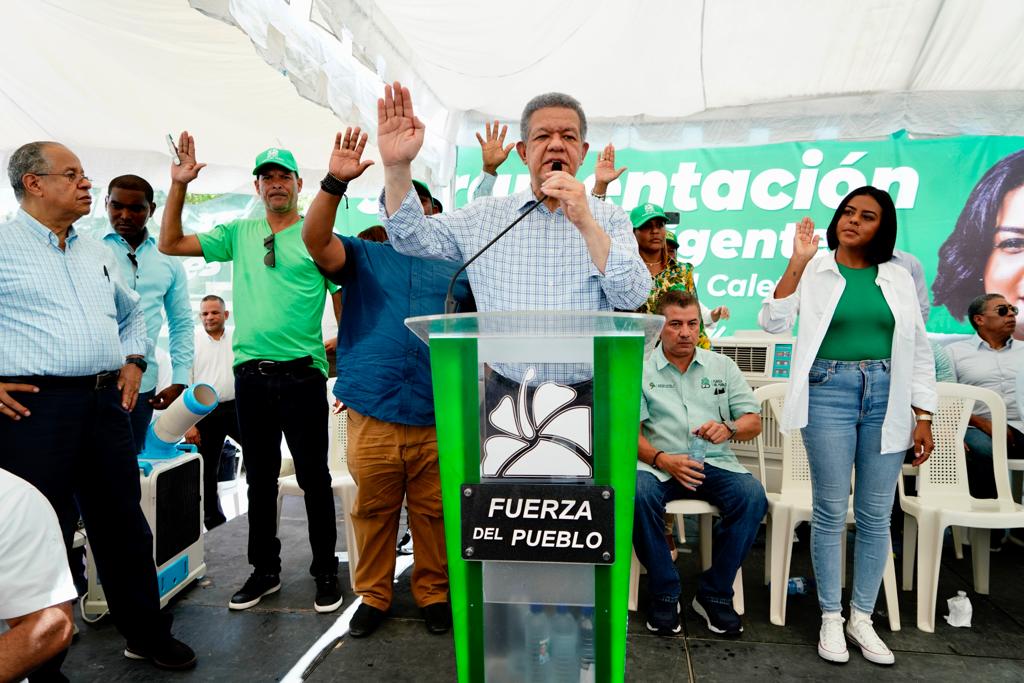 Leonel denuncia hospital en la Romana permanece cerrado