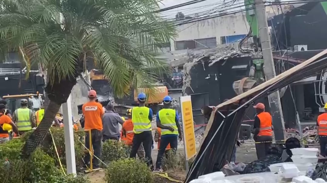 Continúan labores de recuperación tras tragedia en discoteca Jet Set